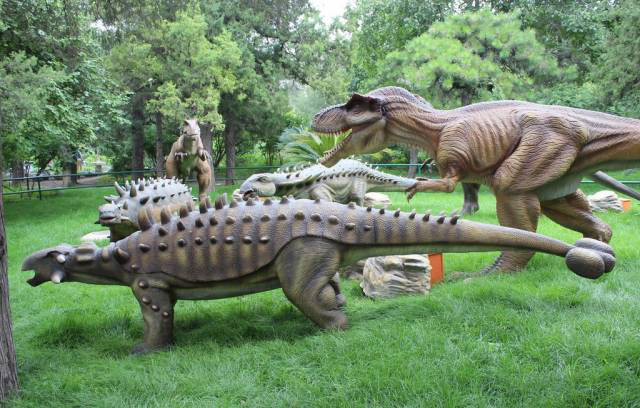仿真恐龙公园在四川成都