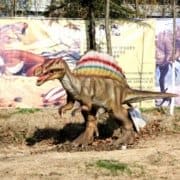仿真恐龙产品进入了首尔主题游乐园