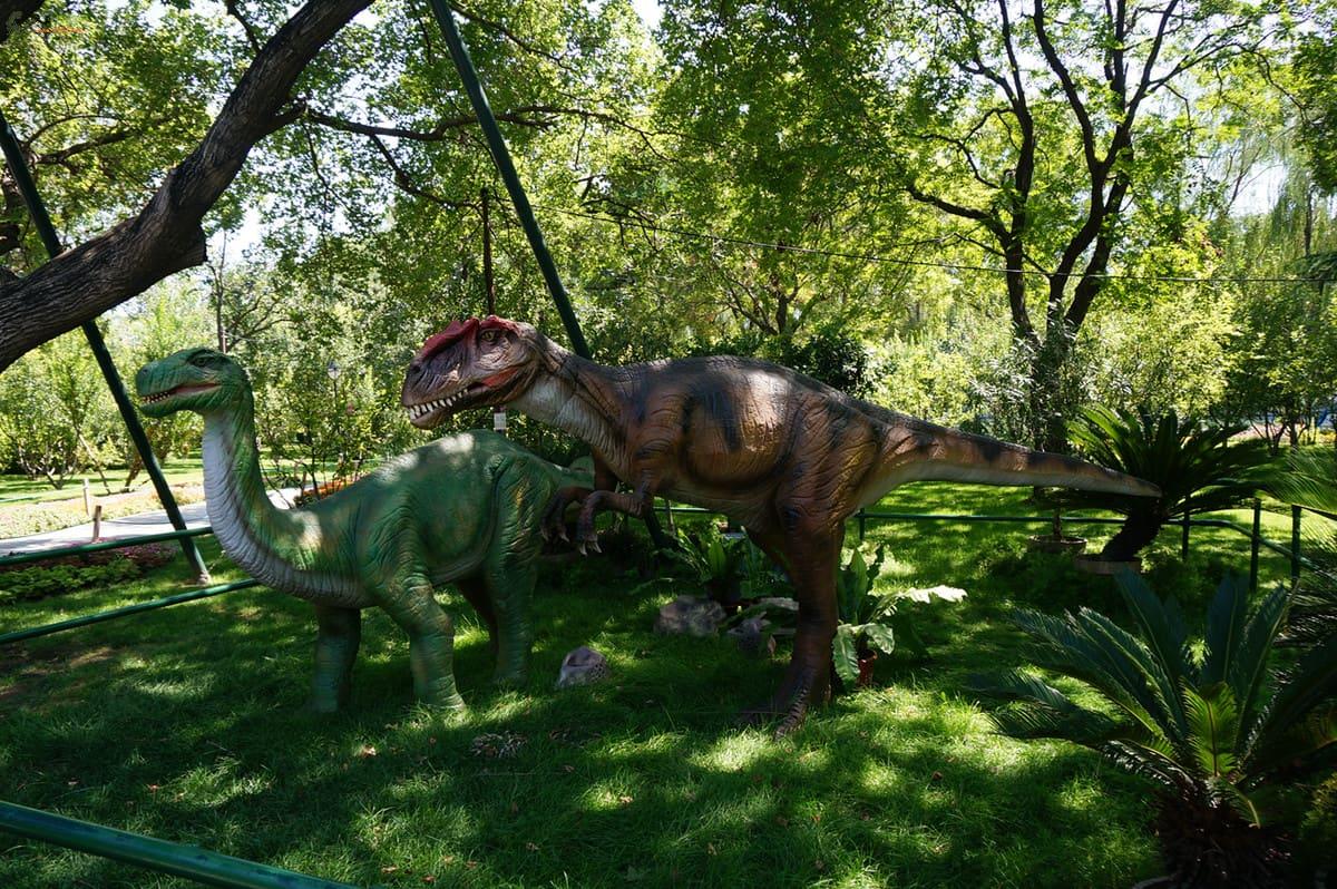 仿真恐龙广泛应用于游乐园景区