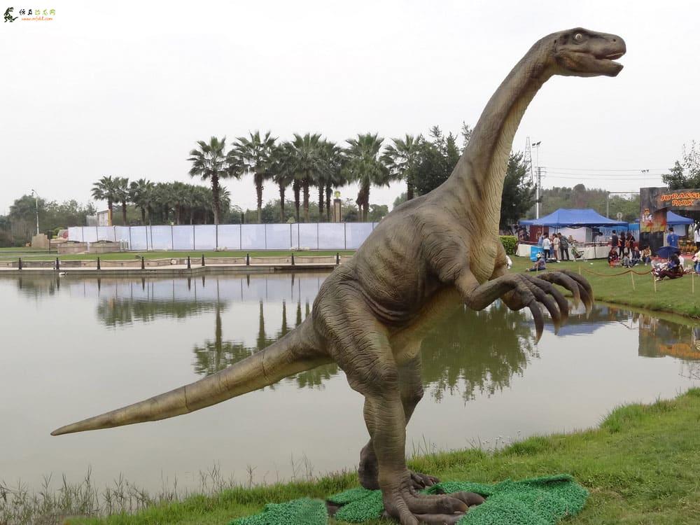 仿真恐龙风靡游乐园景区的因素
