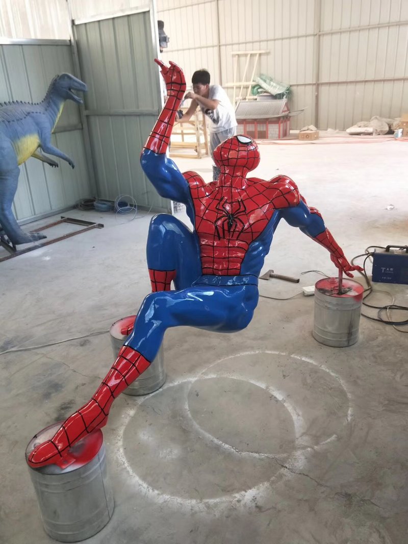 玻璃钢蜘蛛侠雕塑产品订做