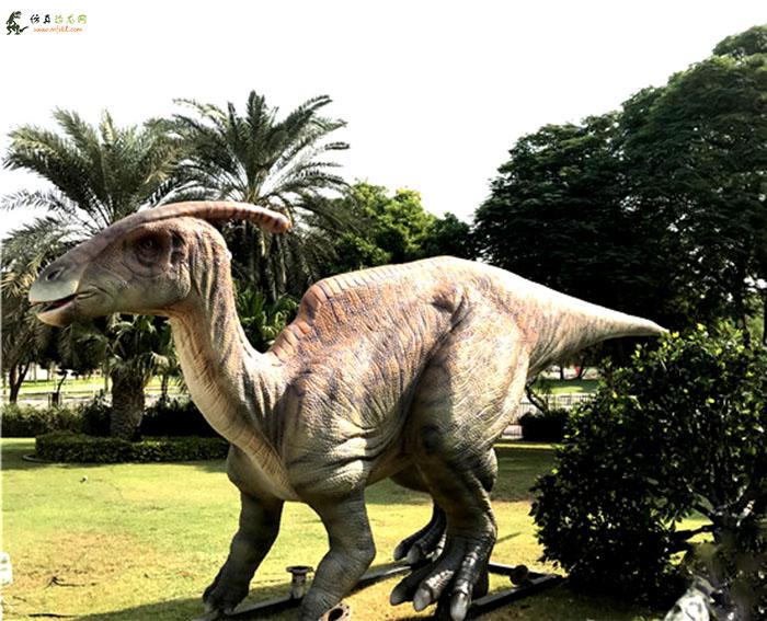 用仿真恐龙模型打造最受欢迎的大型主题公园